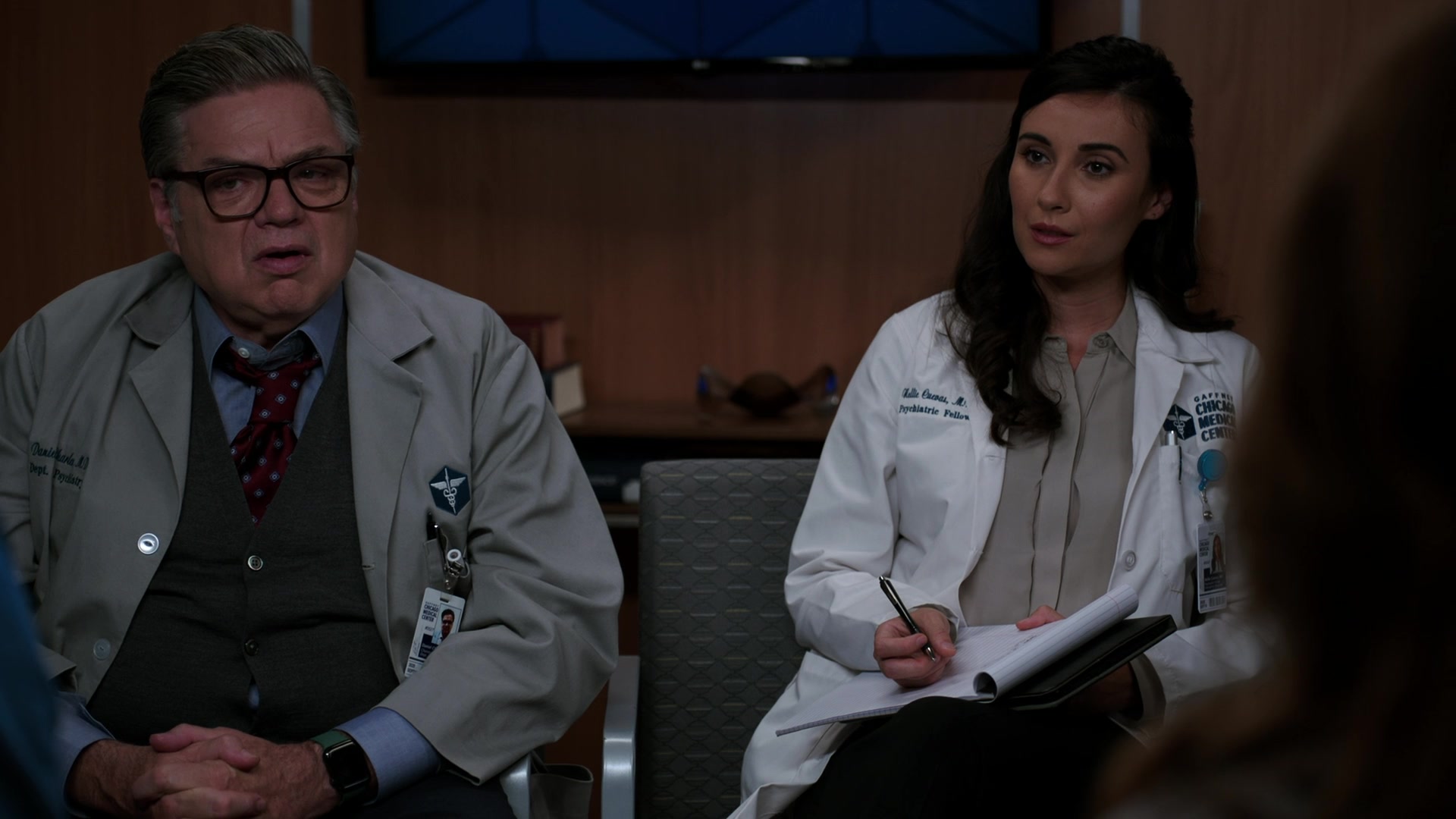 What does Dr. Charles wear in Chicago Med? - Almost On Time